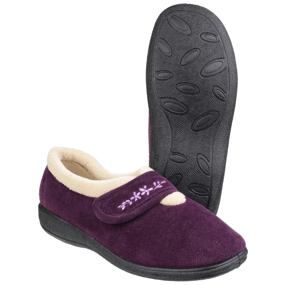 Timeless Fleet & Foster Capa Touch Fastening Memory Foam Slipper