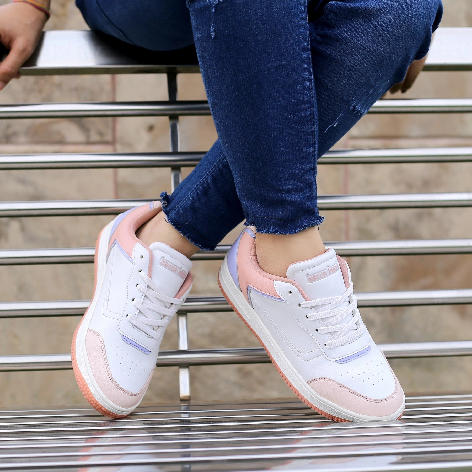 Travel Ready Bacca Bucci Naomi Low-Top Flat Sole Sneakers For Women