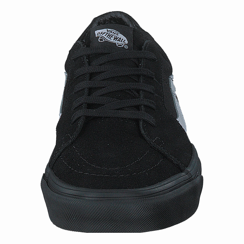 Ua Sk8-Low Contrast Black/White Rugged Sustainable Shoes