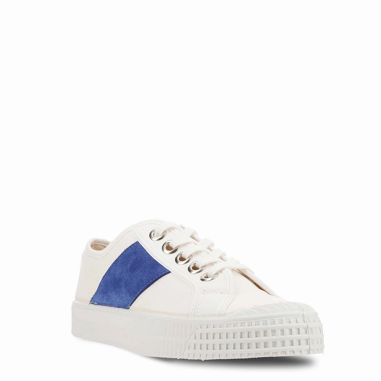 Novesta Star Master 10 White Blue / 110 White Odor Control All Day Comfort