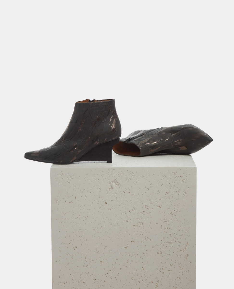 Modern Footwear Wide Fit Rarebit Boot
