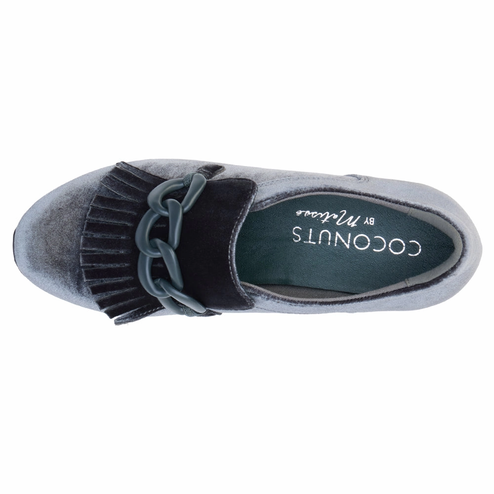 Durable Bess Platform Loafers