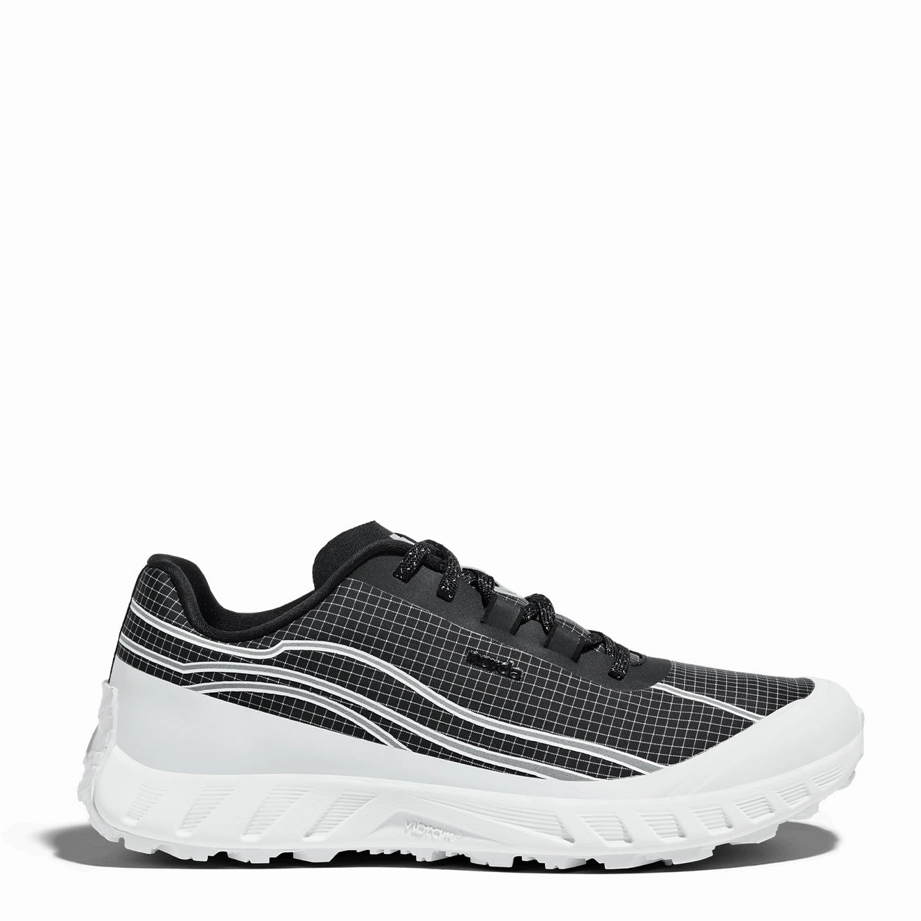 Norda The 002 Trainer Black / Ripstop Water Resistant