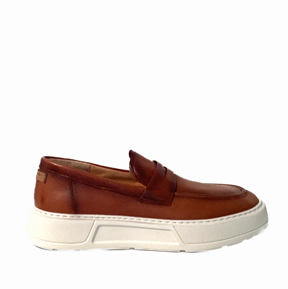 Luis Gonzalo 1966 | Men'S Loafers | Men'S Leather Helmet Loafer | Brown Md 8088H Classic Sneakers