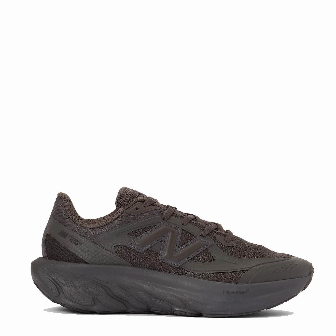Daylong Comfort Classic Footwear New Balance Fresh Foam Trainer Black Cement / Black