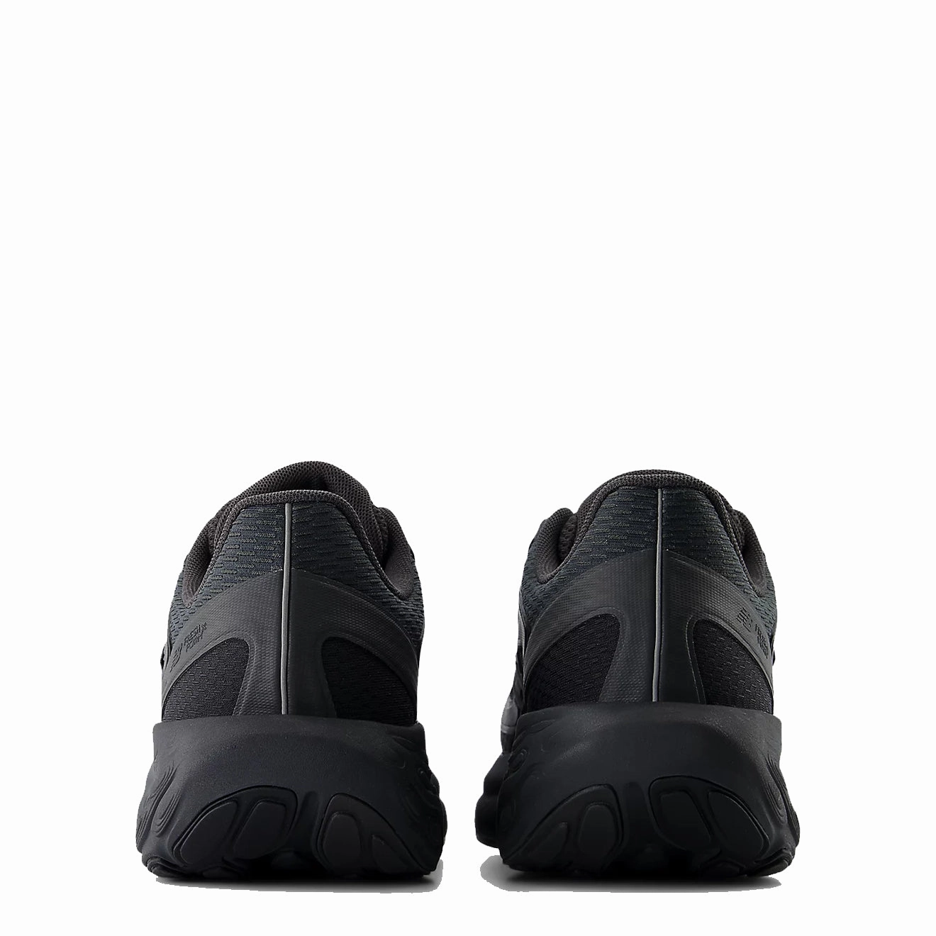 Classic Sneakers Minimalist Shoes New Balance Fresh Foam Trainer Black Cement / Black