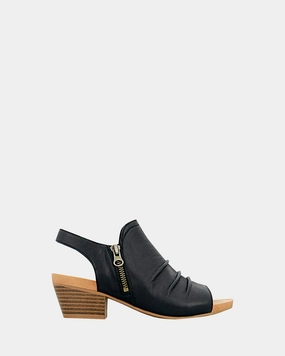 Mukesh Black Smart Casual Footwear Minimal Footwear