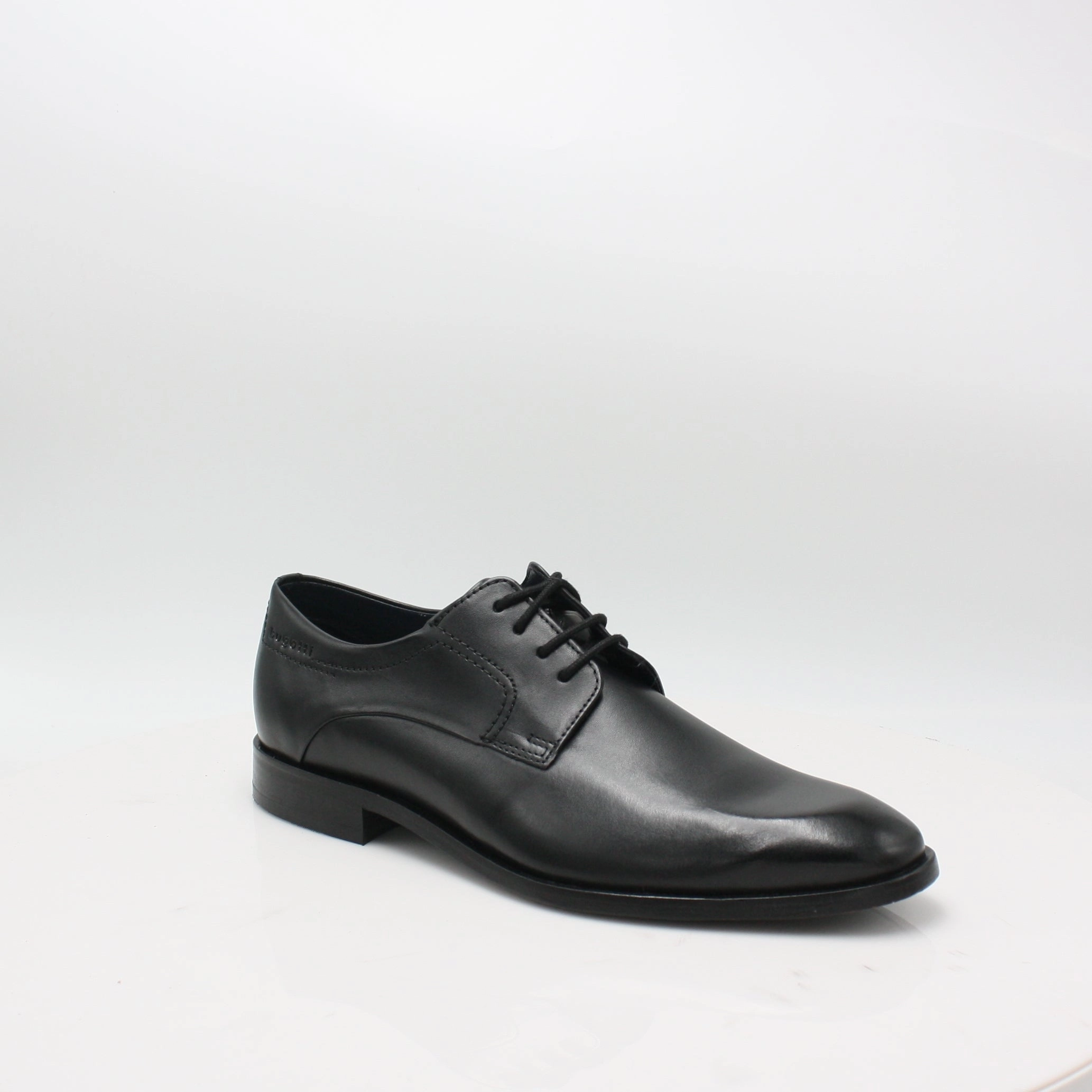 Lightweight Supportive 75201 Bugatti Shoes