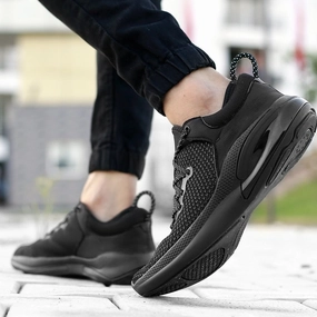 Bacca Bucci Sprint Essential Footwear