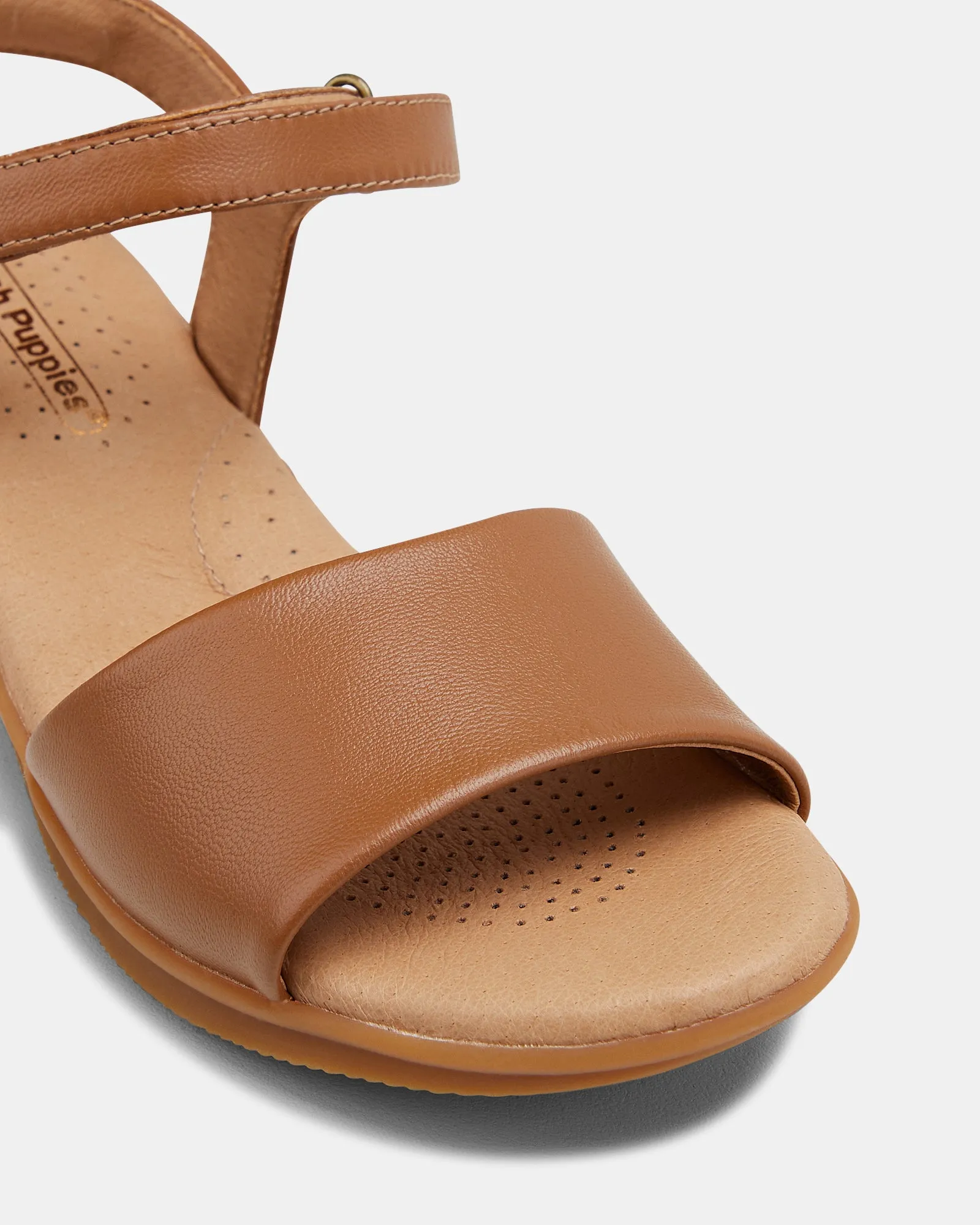 Nigella Pl Tan Odor Resistant Chic Footwear