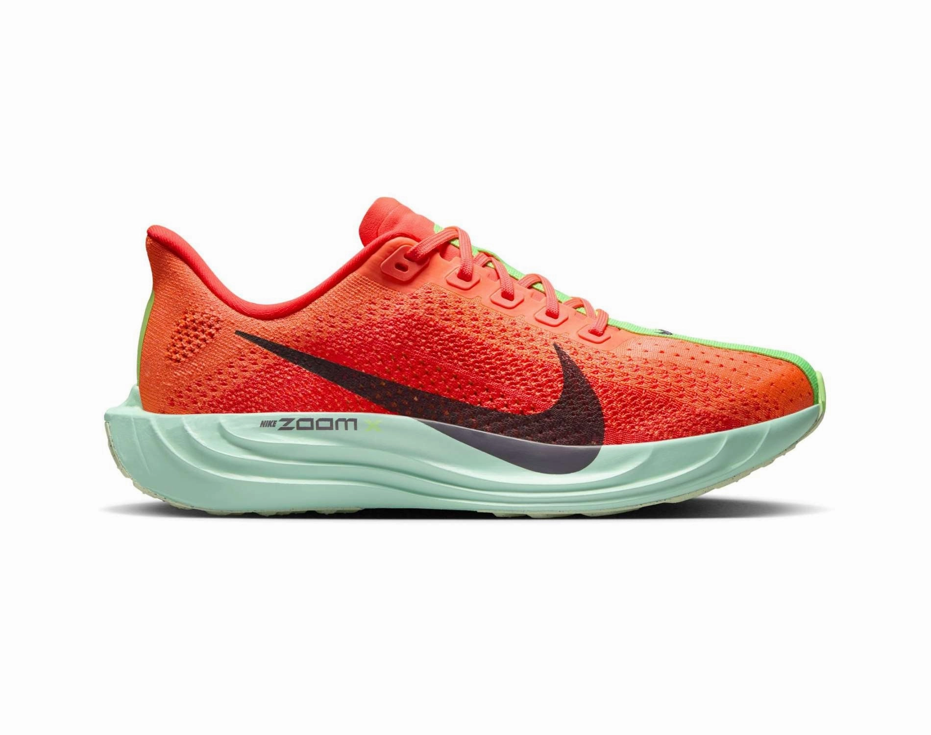 Nike Pegasus Plus Womens Recycled Materials Versatile Footwear