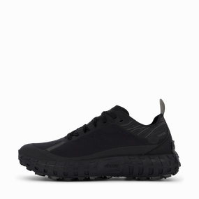 Easy Clean Modern Footwear Norda 001 Stealth Black - M Black