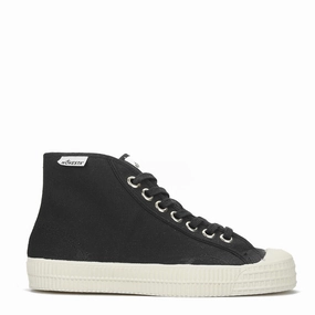 Essential Footwear Rugged Sole Novesta Star Dribble Black / White