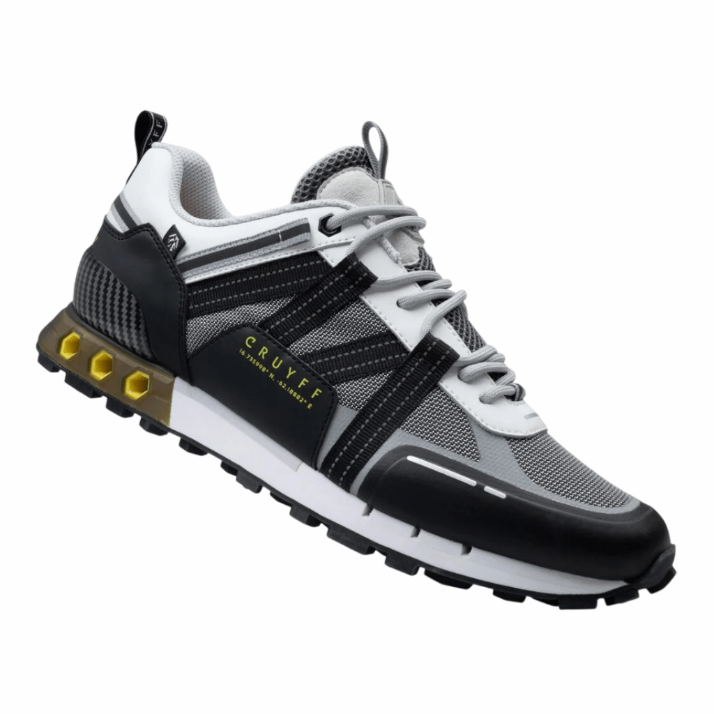 Recycled Materials Cruyff Interlace Hex-Tech // Montserrat Men