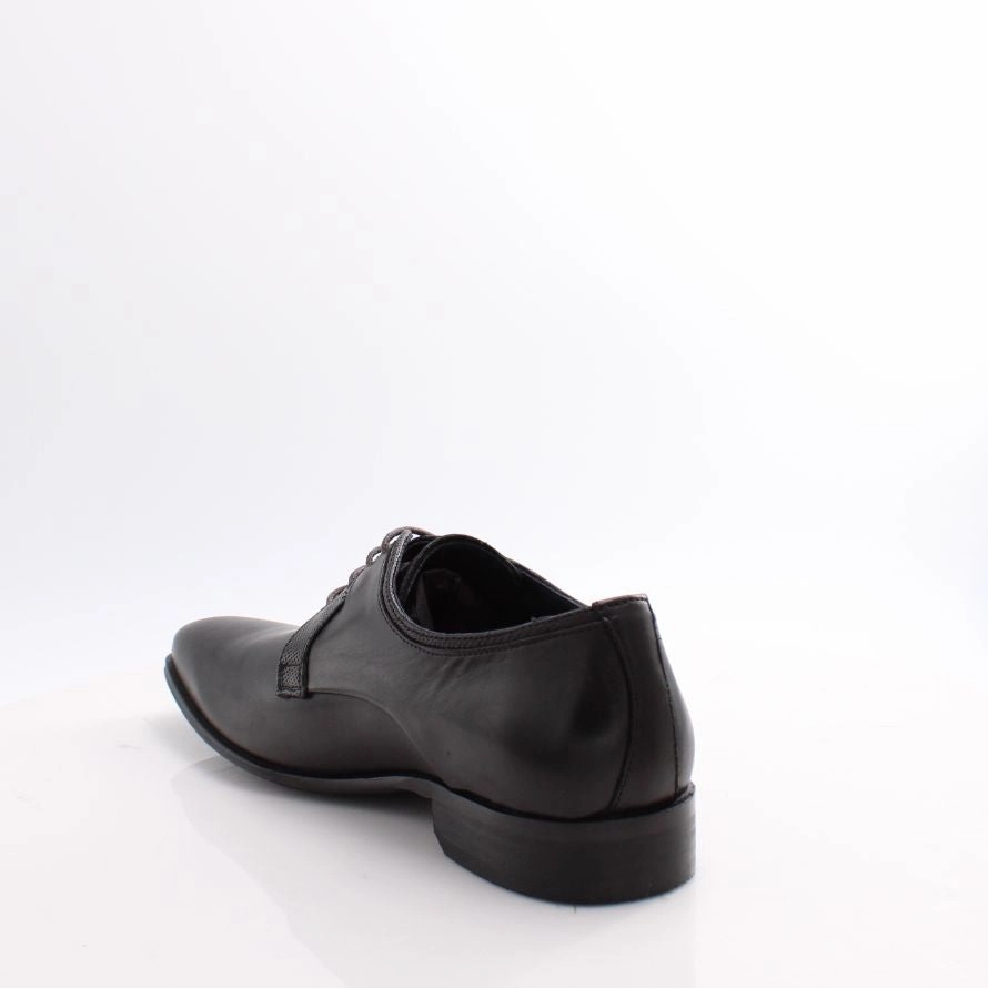 Cesar 9668 Fluchos 25 Grippy Soles Streetwear Footwear