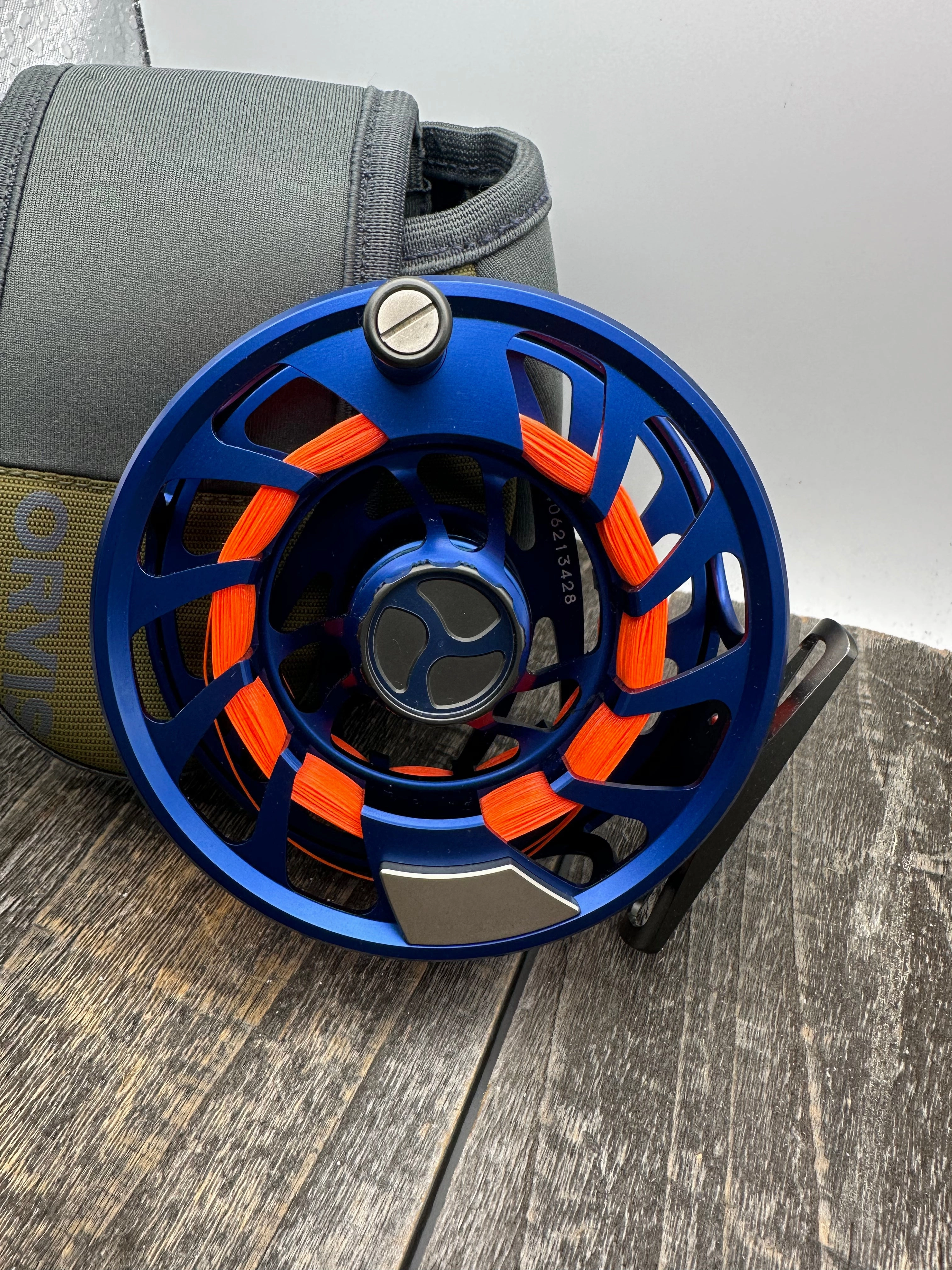 Orvis Mirage LT IV Blue- (used)