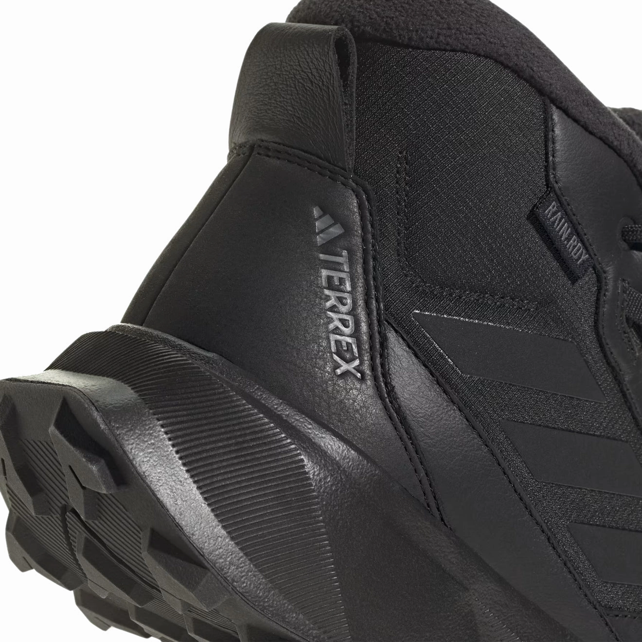 Adidas Terrex Winter Leather Mid Cut Boots Core Black / Core Black / Grey Four Functional Footwear Water Resistant