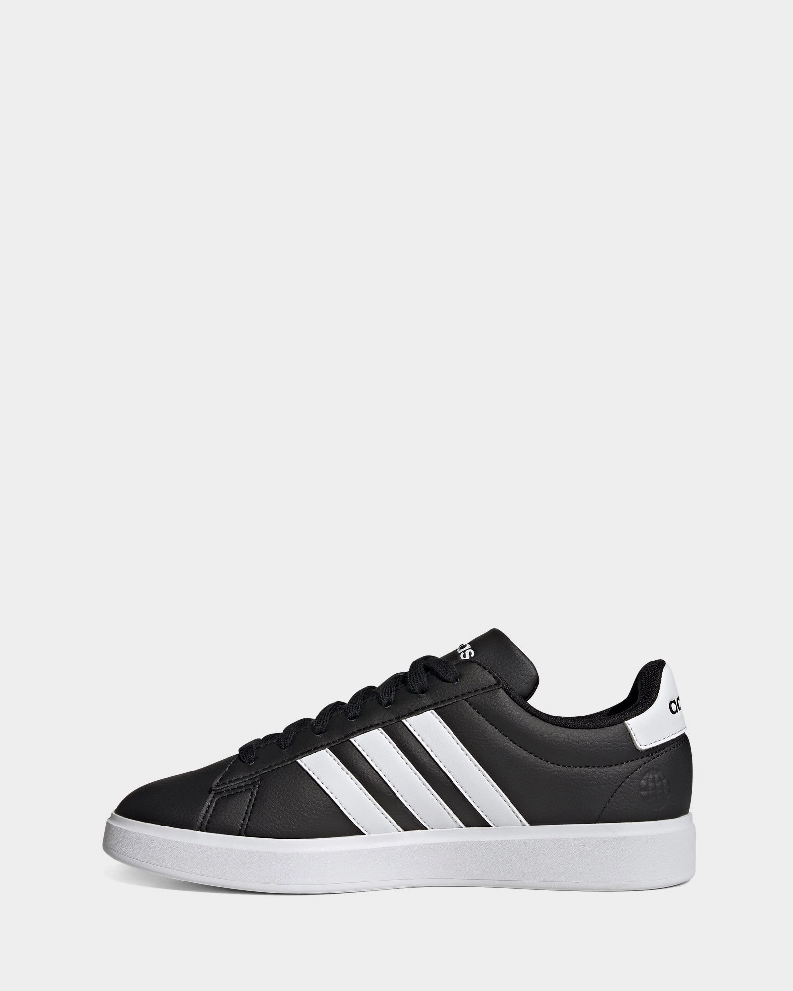Grand Court 2.0 M Black/White Everyday Footwear Daylong Comfort