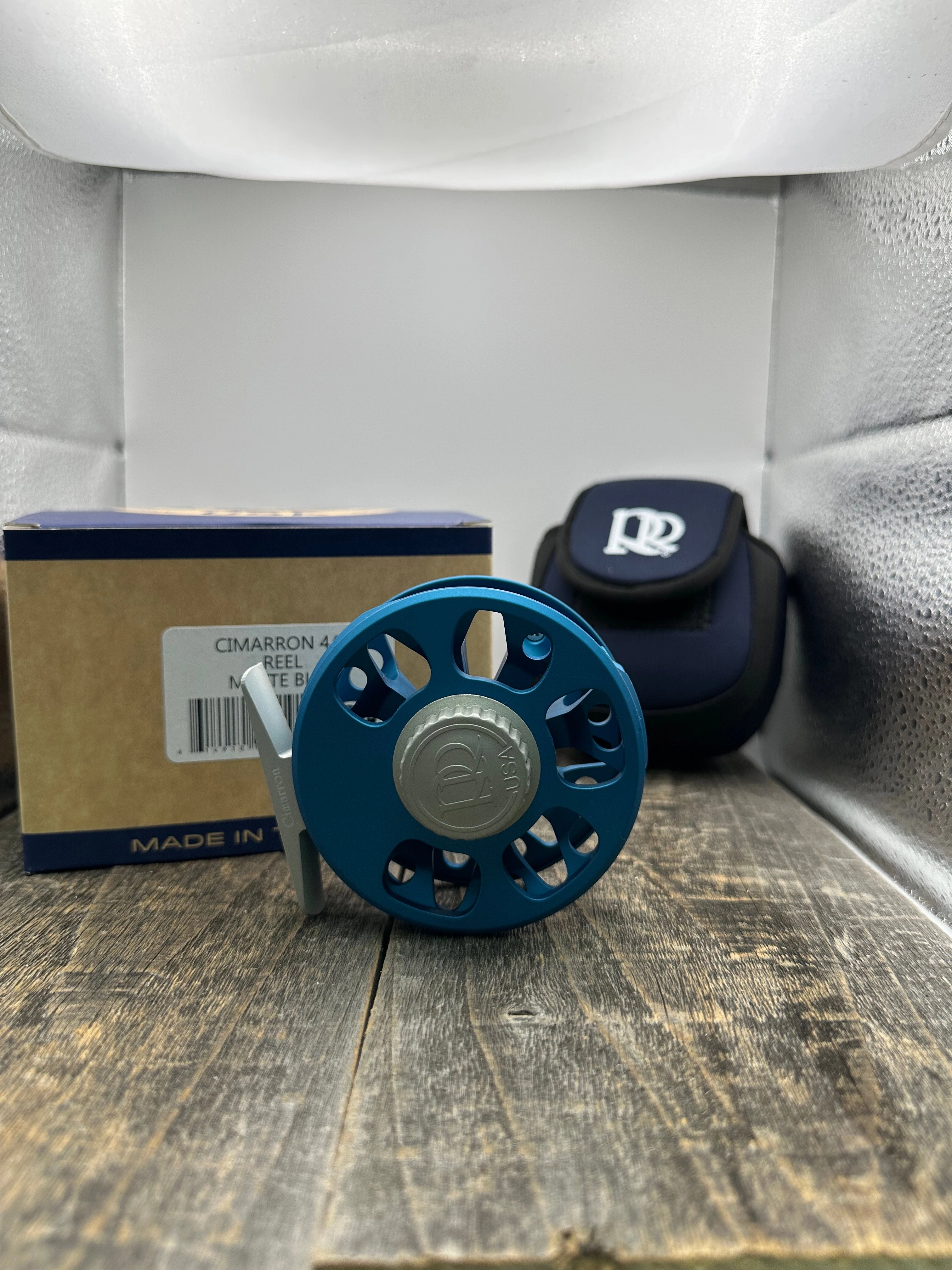 Ross Reels Cimarron Special Edition-Matte Blue