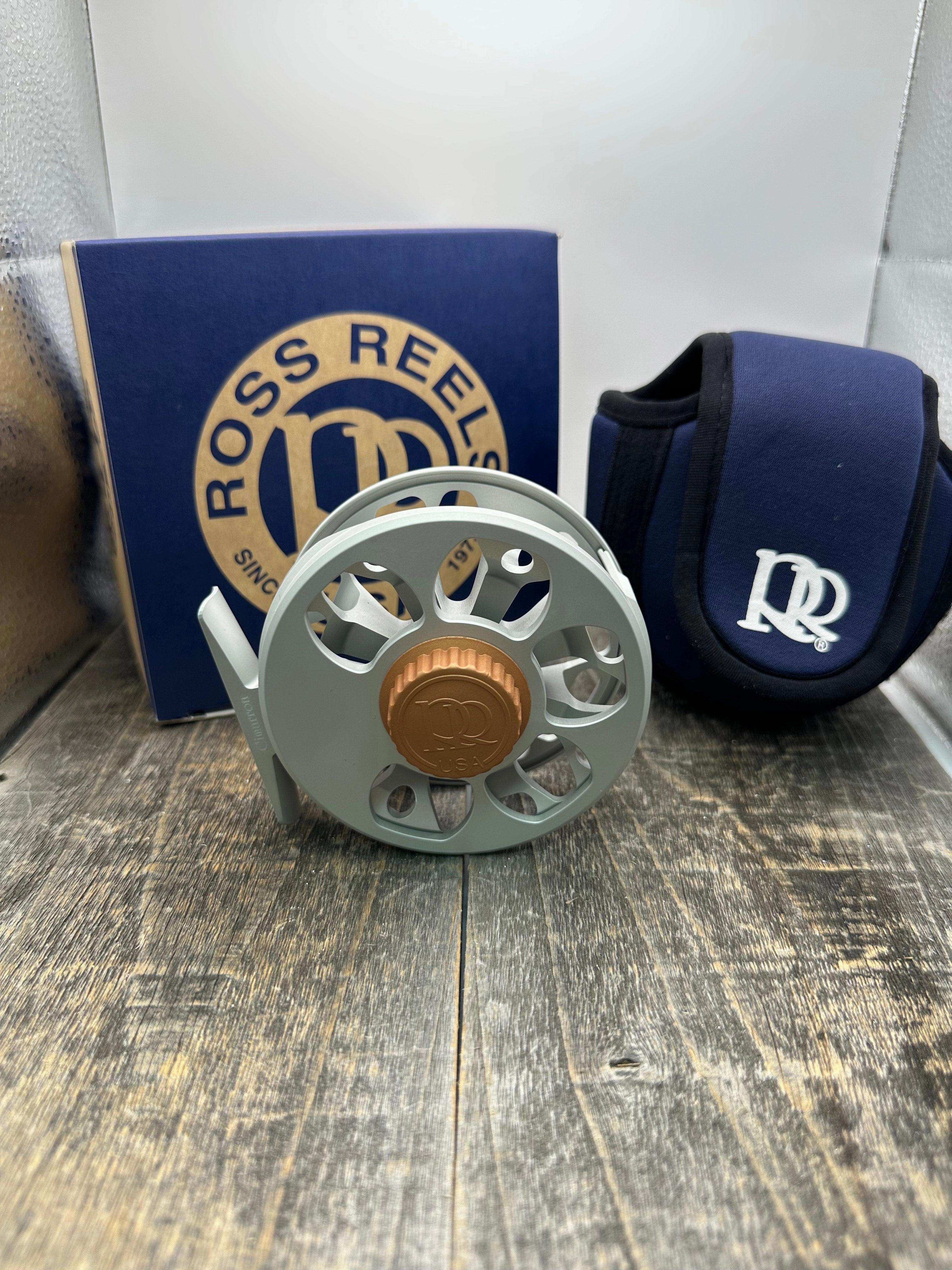 Ross Reels Cimarron Special Edition-Matte Platinum