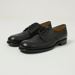 Classic Sneakers Sanders Derby Shoe - Black Waxy