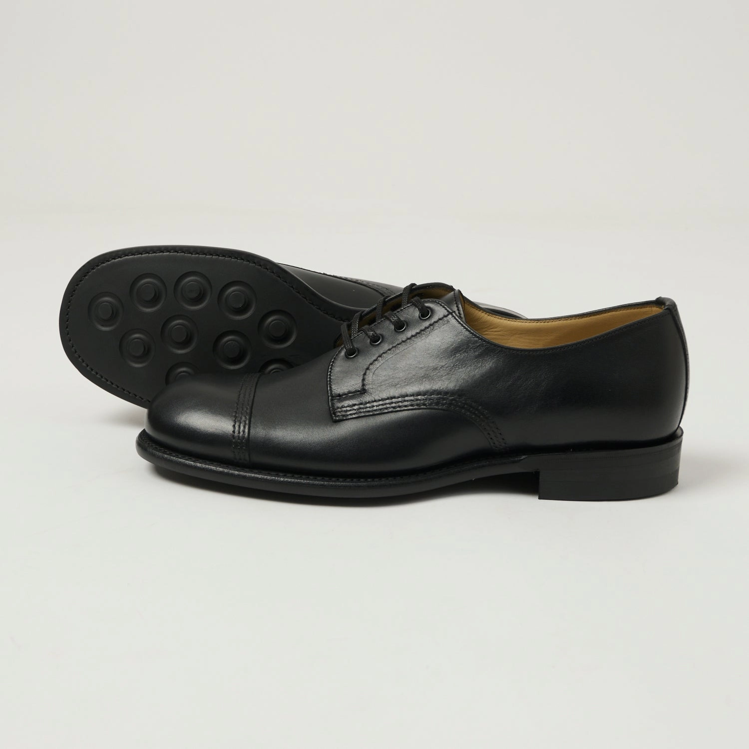 Sanders Derby Shoe - Black Waxy Stylish Footwear