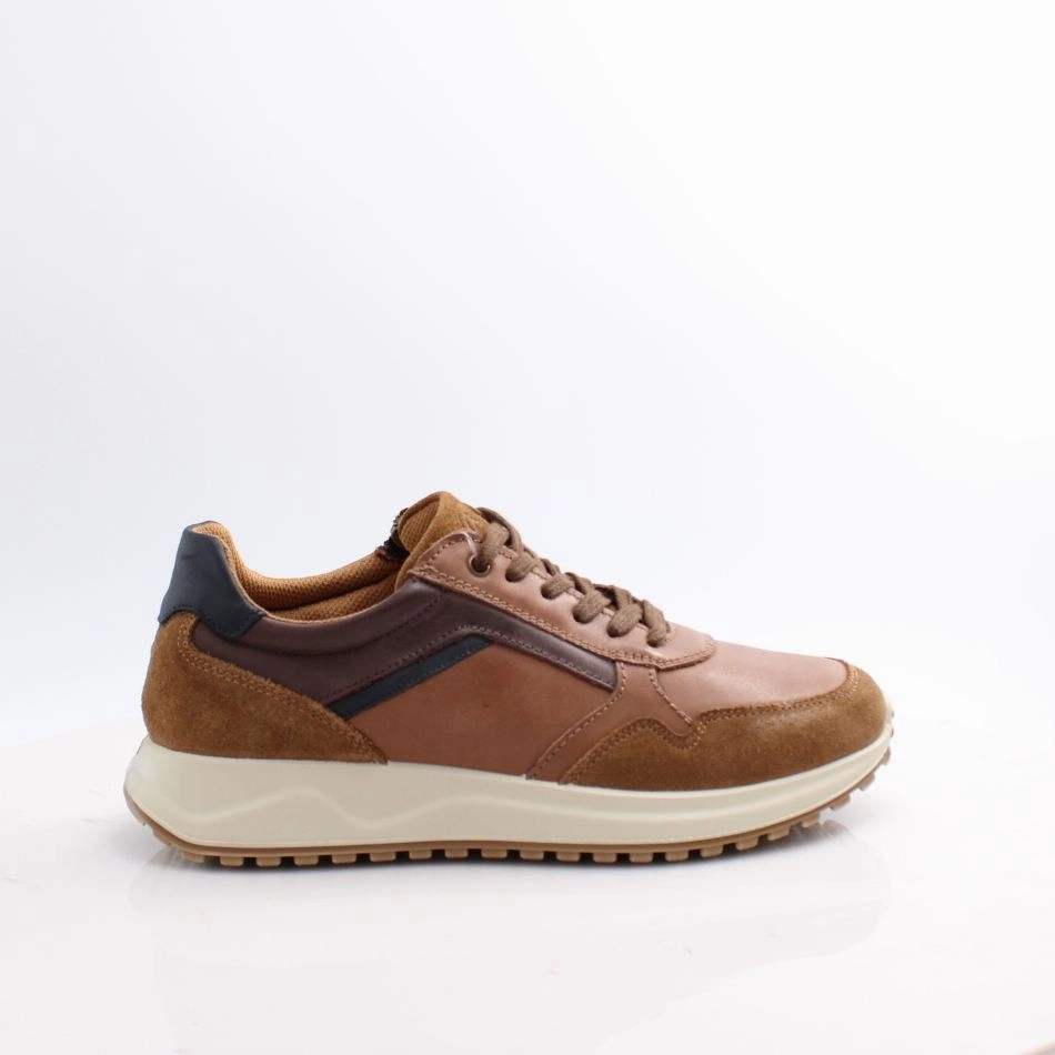 Grippy Traction Versatile Footwear 11-27901 Ara 24