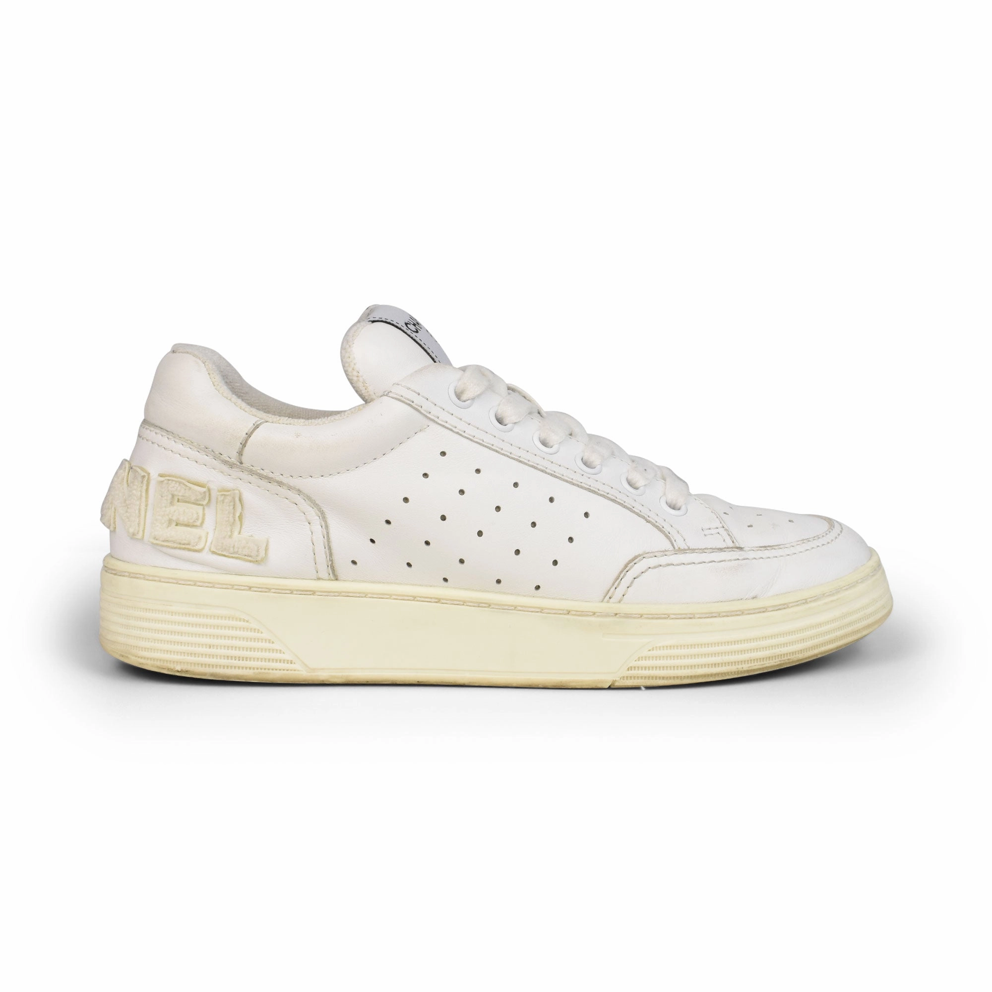 Easy Clean Travel Shoes Chanel Low-Top Sneakers - Women'S 39