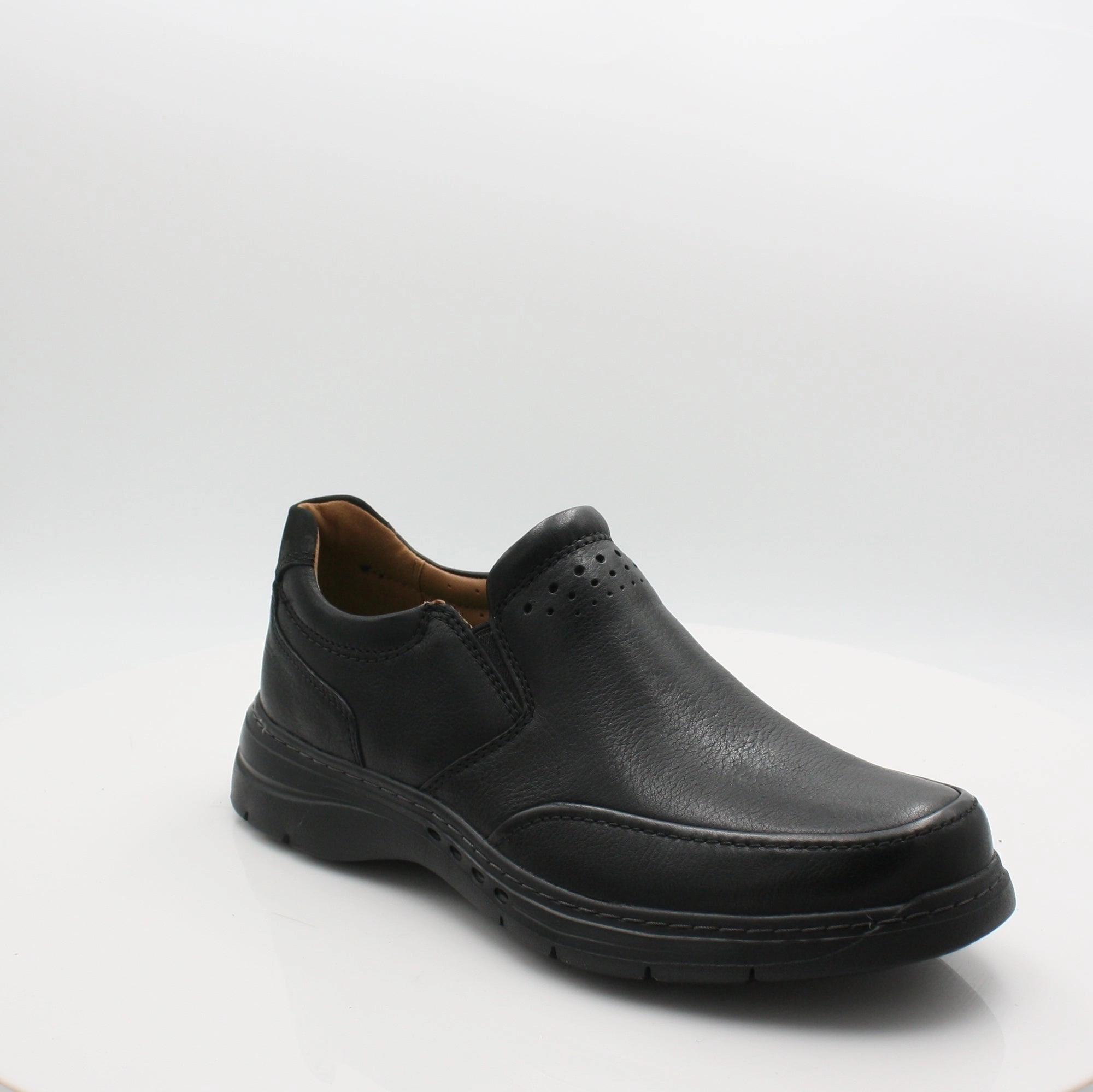 Un Brawleystep  Ex Wide Clarks Easy On/Off Functional Footwear