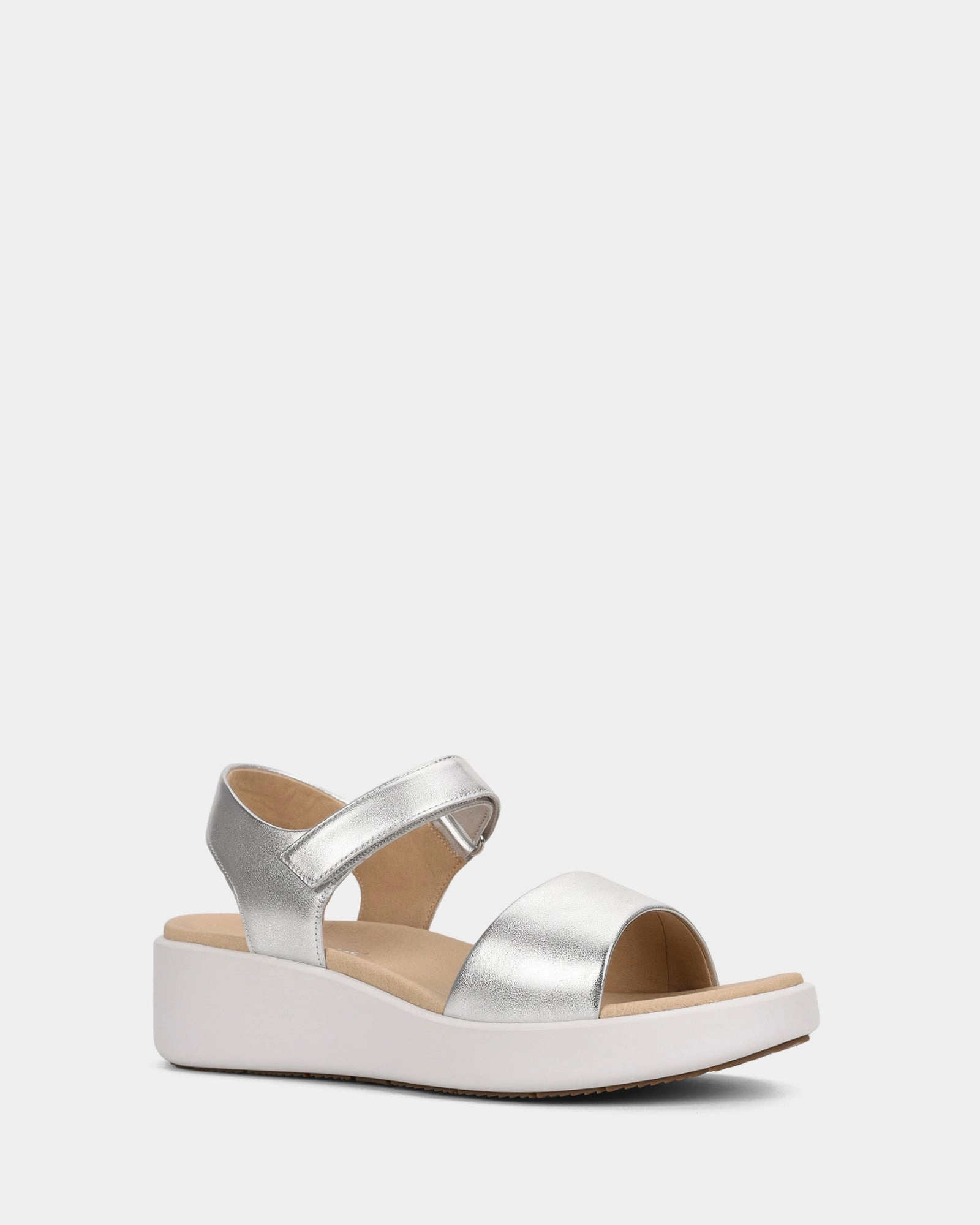 Skye Silver Slip Resistant Minimalist