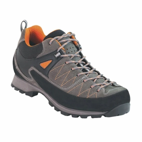 Bridger Low Wide Fit Everyday Footwear