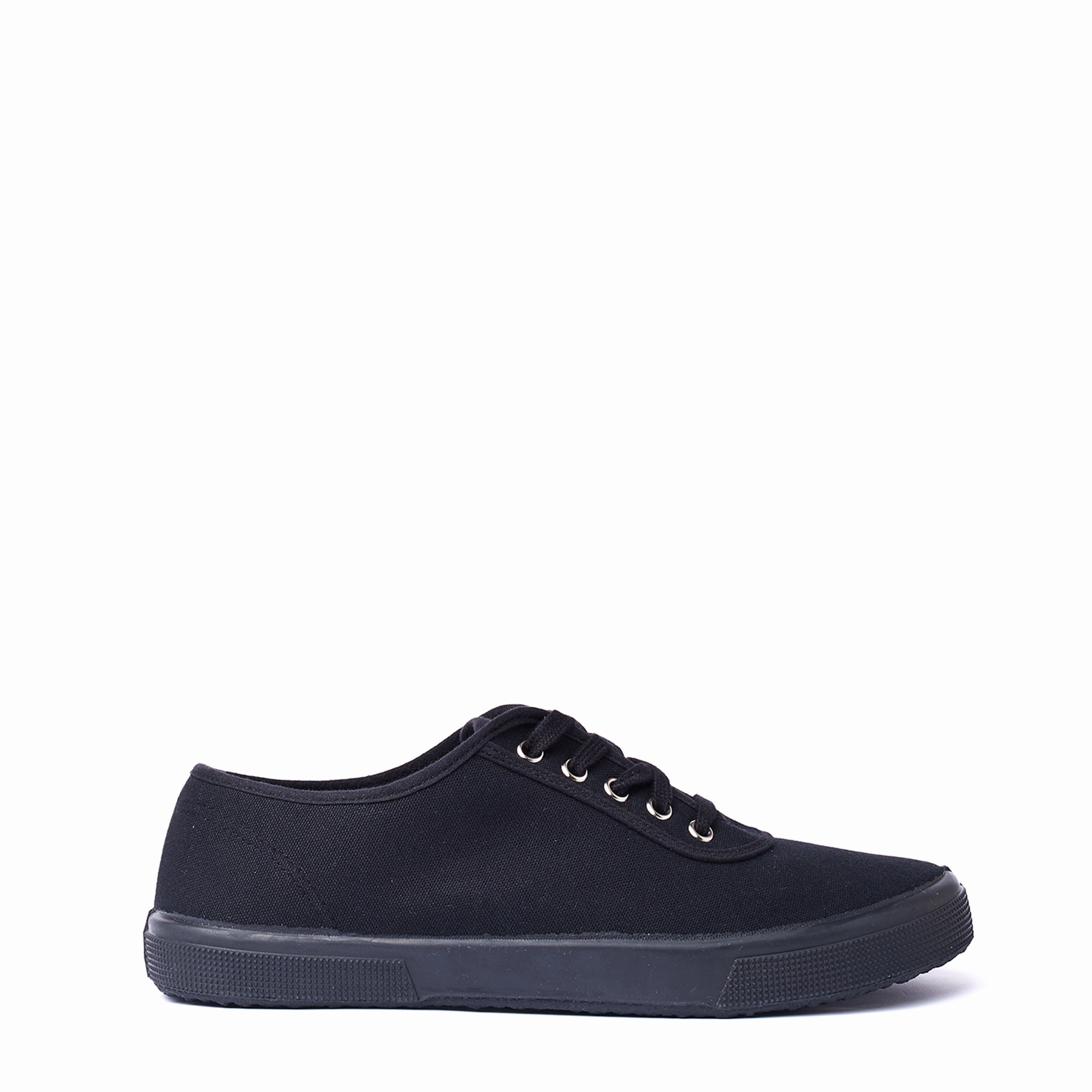 Novesta Ital Trainer All Black Fashion Footwear Supportive Shoes