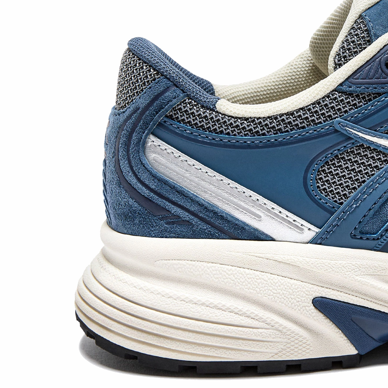 Ergonomic Diadora Mythos Star Pigskin Trainer Blue Dark Denim
