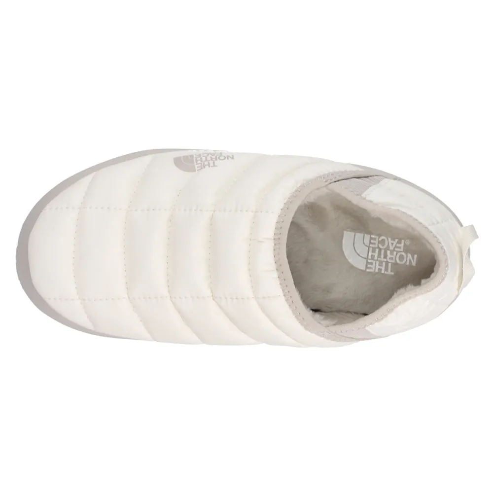Non Slip Machine Washable Thermoball Traction V Scuff Slippers