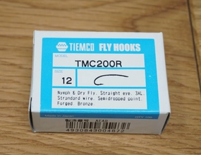 Tiemco 200R Hook 100 Pack
