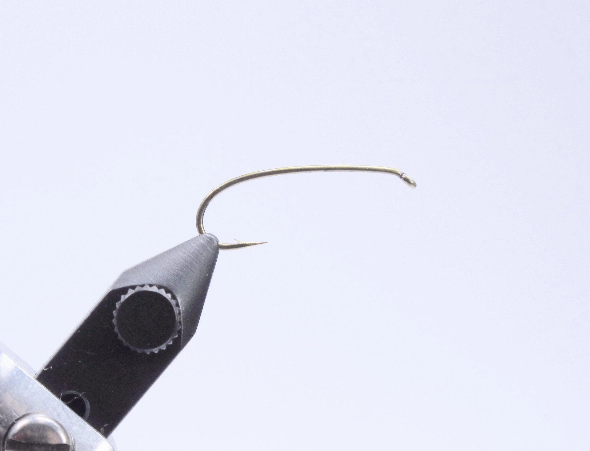 Tiemco 2302 Hook 25 Pack