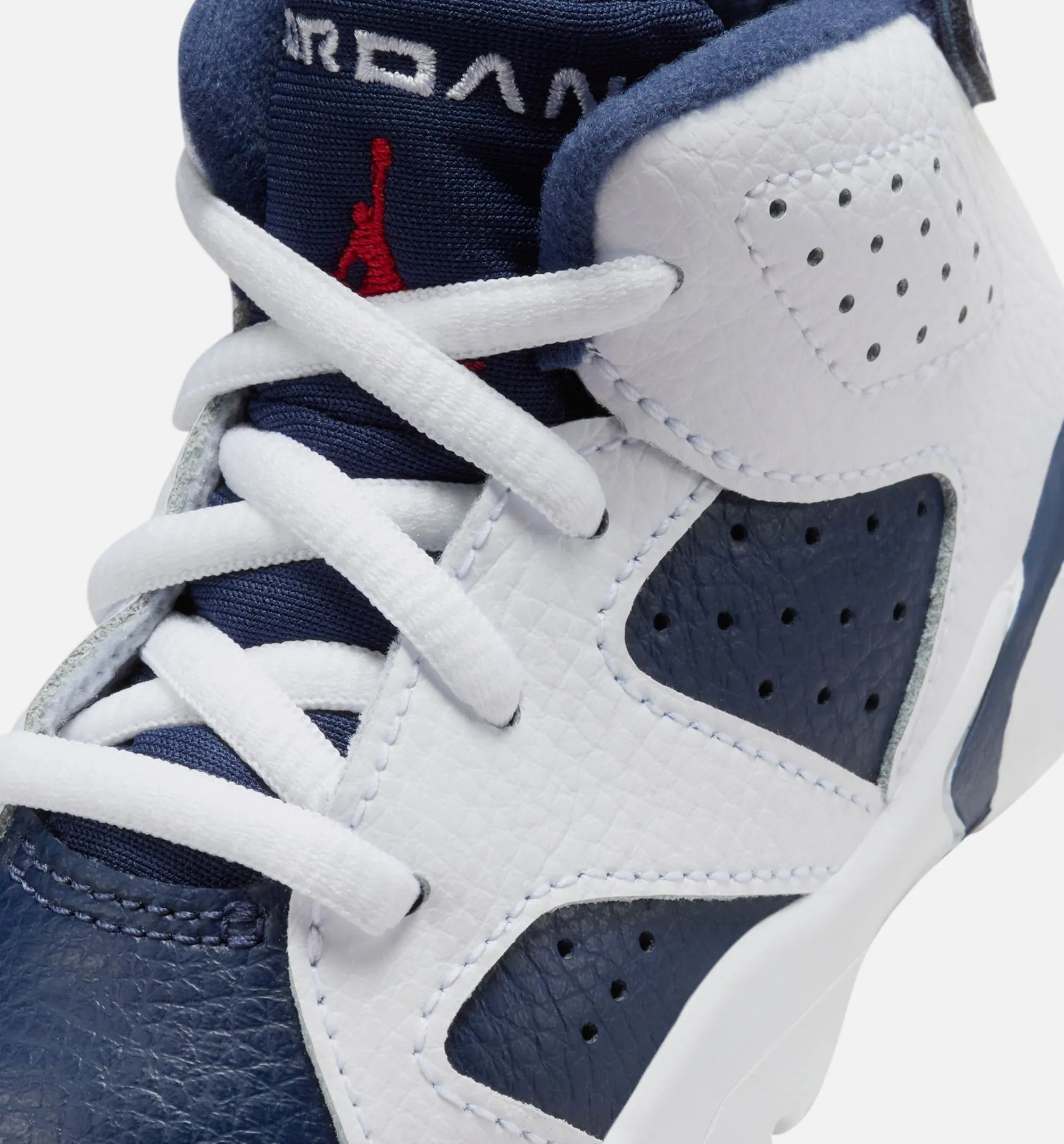 Cushioned Air Jordan 6 Retro White And Midnight Navy Infant Toddler Lifestyle Shoe - White/Varsity Red/Midnight Navy