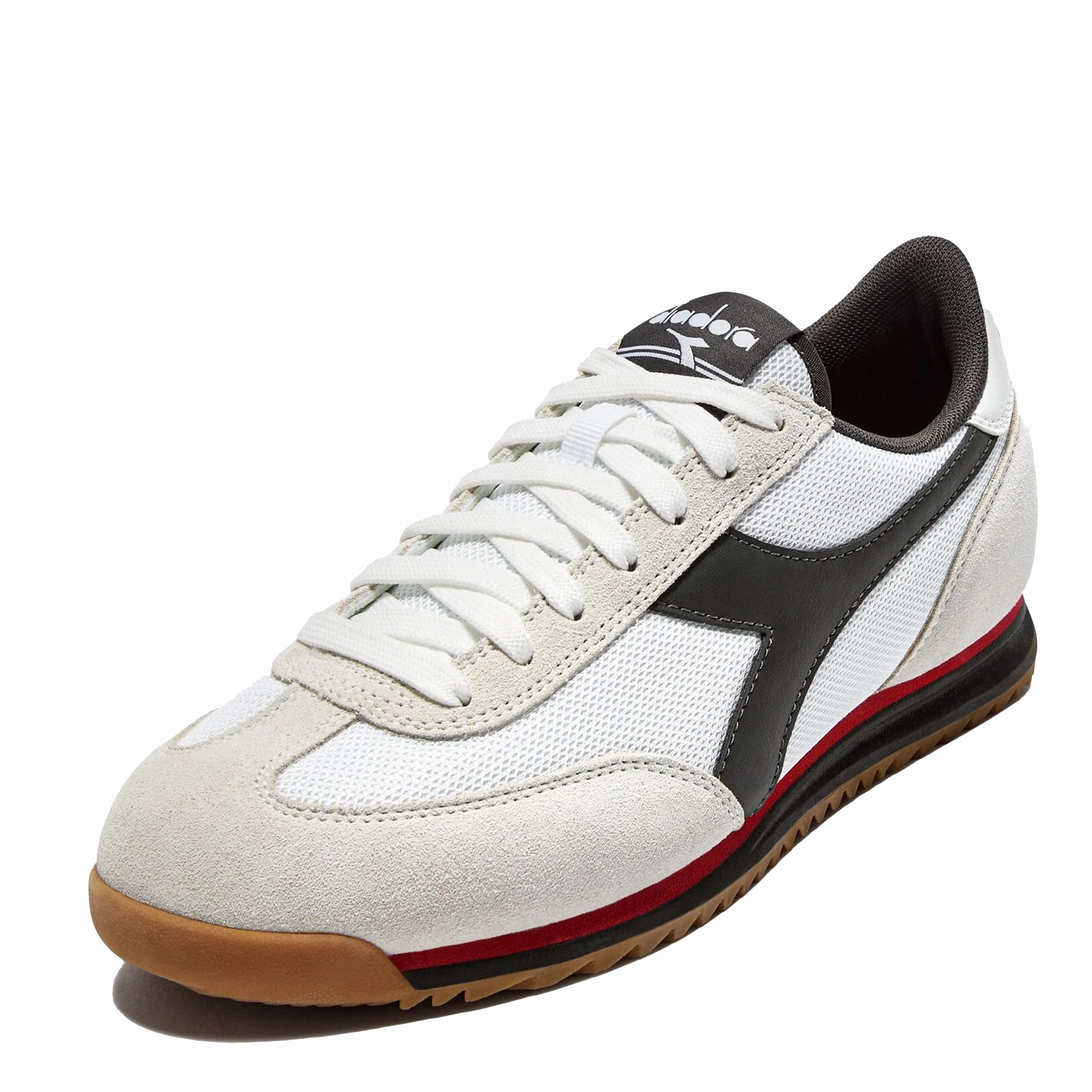 Recycled Materials Daylong Comfort Diadora Cross Trainer White / Black Beluga