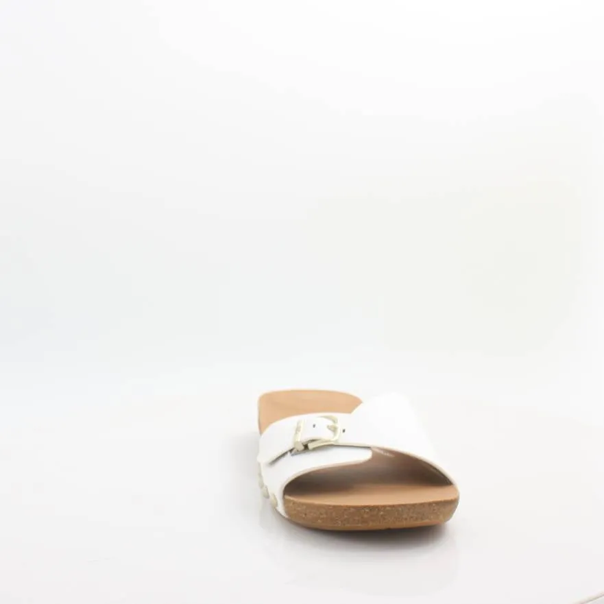 Iqushion Adjustable Buckle Comfort Shoes