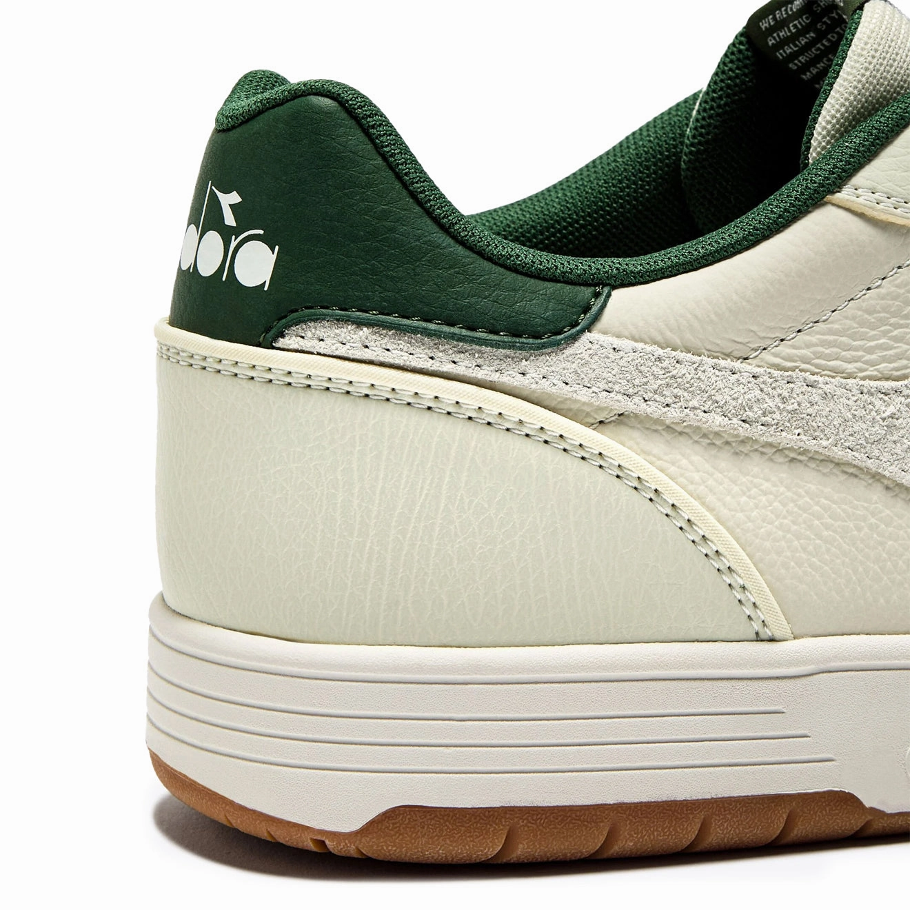 Lightweight Shoes Diadora Deuce M2 Hairy Trainer White / Foliage Green