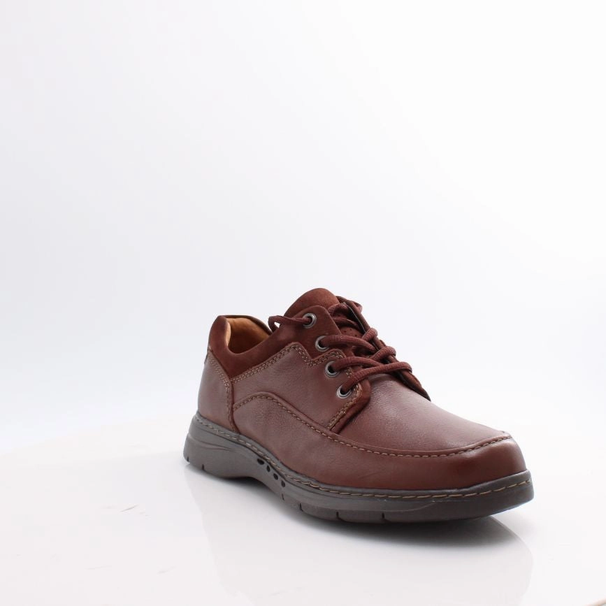 Modern Footwear Un Brawley Lace Ex Wide Clarks