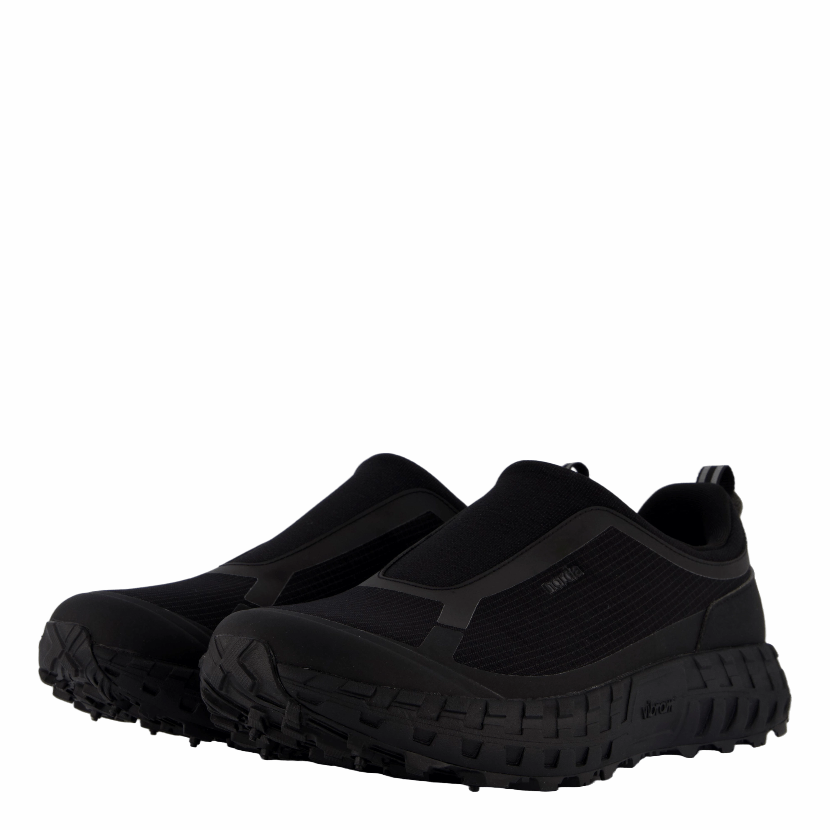 Everyday Sneakers Streetwear Footwear Norda 003 Pitch Black