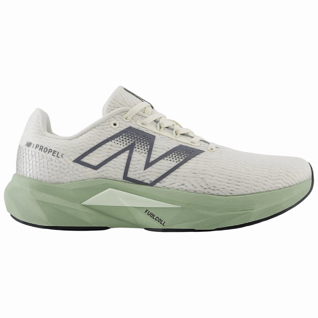 Modern Classic New Balance Fuelcell Propel V5 Men