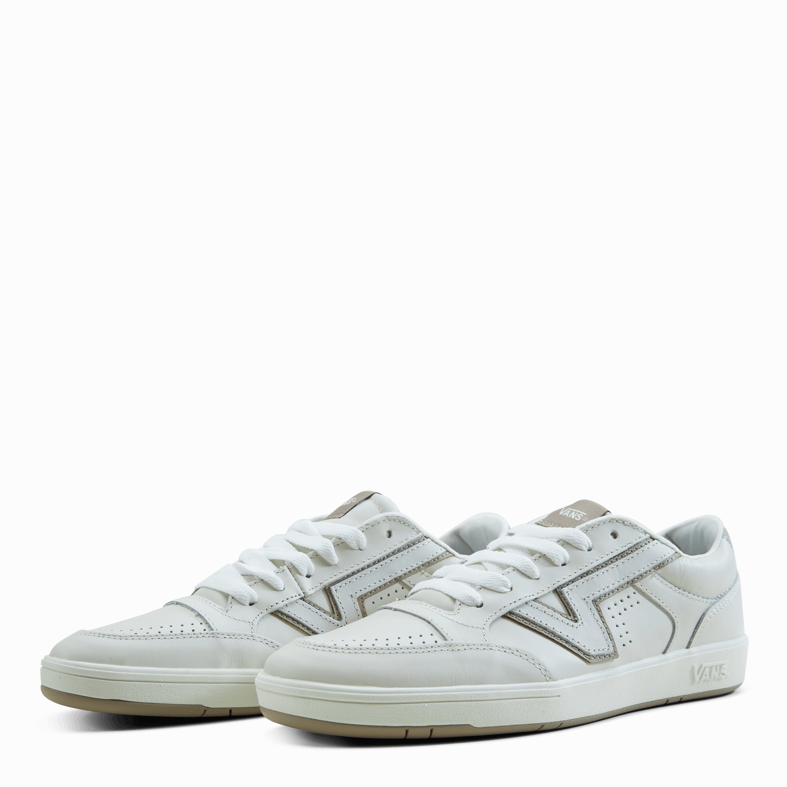 Ua Lowland Cc Sport Marshmallow Versatile Footwear