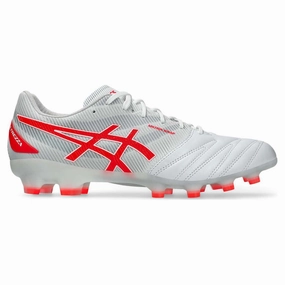 Ultrezza 3 Men'S Football Boots Ergonomic Sole Modern Footwear