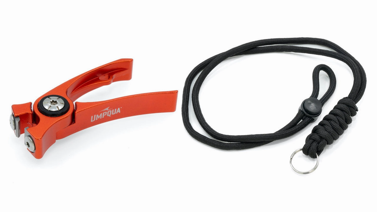 Umpqua River Run Nipper w/ Lanyard