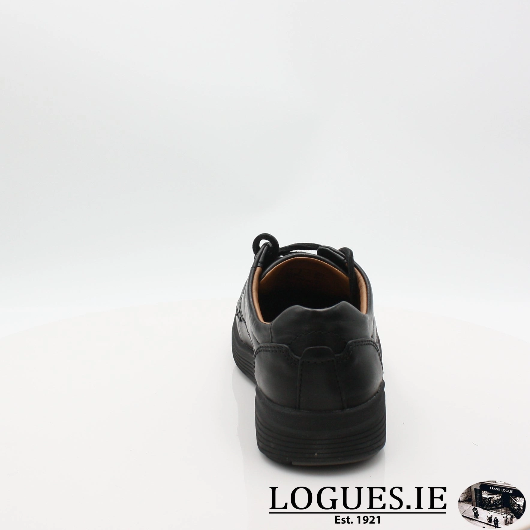 Un Abode Ease Clarks  Ex Wide Wide Fit Statement Footwear