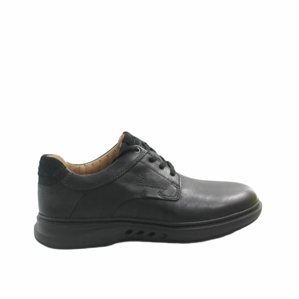 Un Briley Pace Clarks  Ex Wide Non Slip