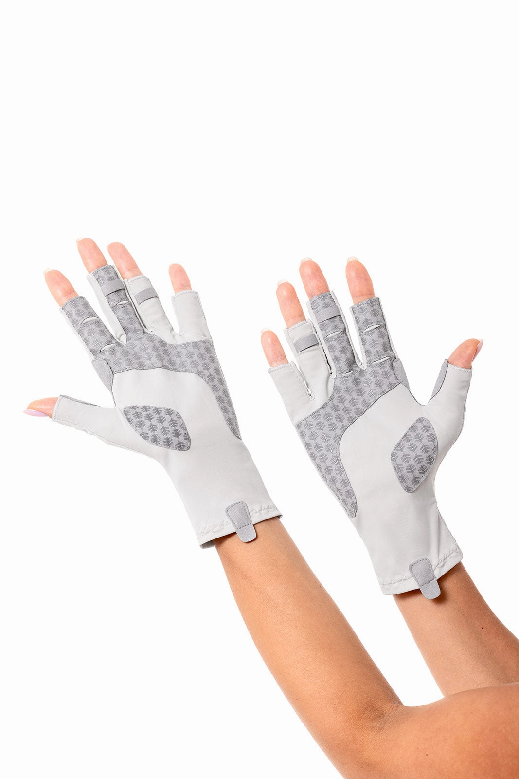 Unisex MaxShield Multi-Sport Fingerless Gloves | Sleek Grey