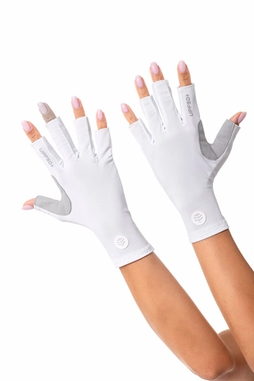 Unisex MaxShield Multi-Sport Fingerless Gloves | White
